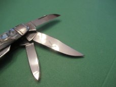 Bulldog Brand 1993 Faux Abalone 5 Blade Sowbelly