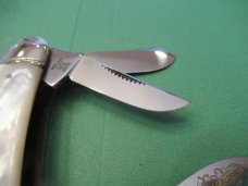 Bulldog Brand Mother of Pearl Peacock 5 Blade Sowbelly 