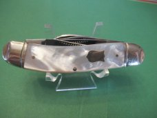 Bulldog Brand Mother of Pearl Peacock 5 Blade Sowbelly 