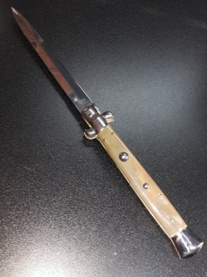 11" Honey horn Italian Stiletto. SKM Armando Beltrame