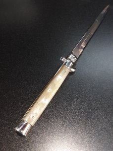 11" Honey  horn Italian Stiletto. SKM Armando Beltrame 