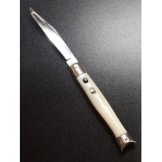 Vintage Shur Snap Fishtail switchblade.