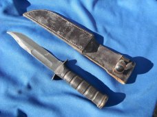 Cutco knives military/marine corps/Ka-Bar style  knife with original sheath. Sharp! Made in the USA!