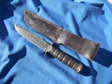 Cutco knives military/marine corps/Ka-Bar style  knife with original sheath. Sharp! Made in the USA!