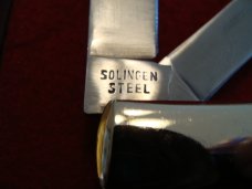Frost Cutlery One Arm Razor 