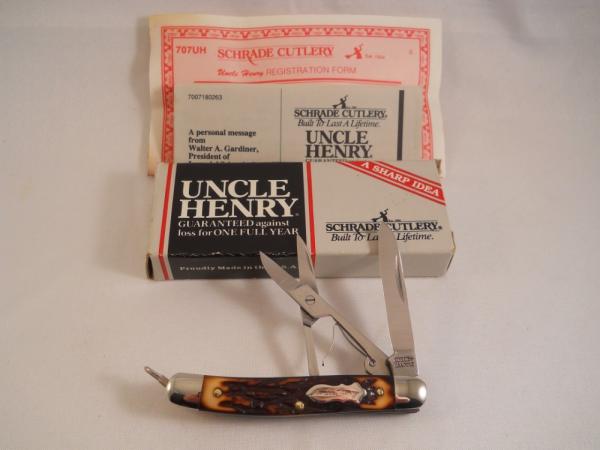 Schrade Uncle Henry 707UH USA Mint Schrade Uncle Henry 707UH USA Mint