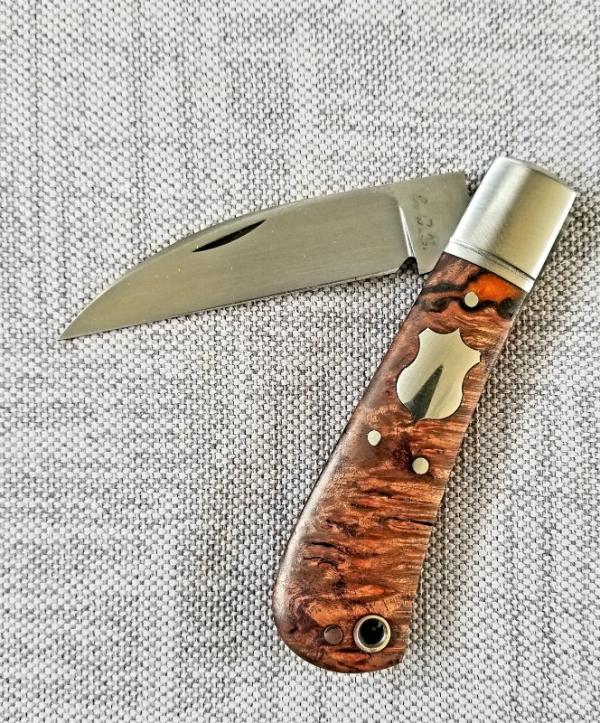 Cosimo De Benedetto Custom Sway Back Knife, Maple,NEW,W/coa, 4", RWL 34,4 pins& Lanyard tube