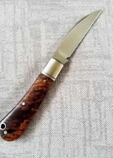 Cosimo De Benedetto Custom Sway Back Knife, Maple,NEW,W/coa, 4", RWL 34,4 pins& Lanyard tube