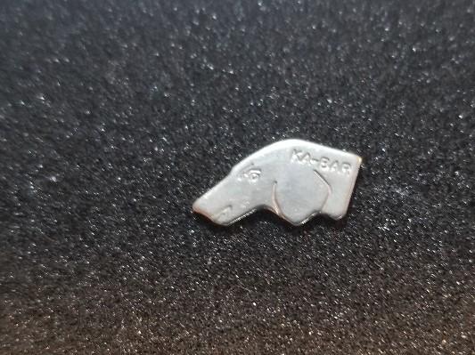 KA-BAR DOGS HEAD SHIELD NICKEL SILVER KA-BAR DOGS HEAD SHIELD NICKEL SILVER