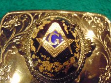 Case XX A Salute To Freemasonry Commemorative Case Trapper knife, Collector's tin Belt Buckle Badges
