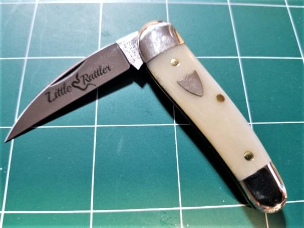 GEC #19 Little Rattler Smooth White Bone Tidioute Cutlery 190120 GEC #19 Little Rattler Smooth White Bone Tidioute Cutlery 190120