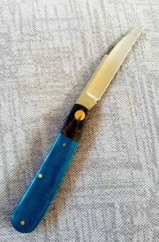 KROO Custom Sway Back Knife, copper brassRW34, 3.92"NEW W/ slip & coa,New Blanket micarta blue linen