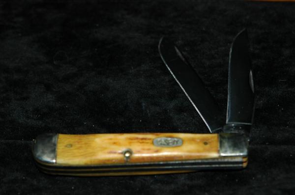 Older Case Thick aged Stag Trapper in Excellent Condition Older Case Thick aged Stag Trapper in Excellent Condition