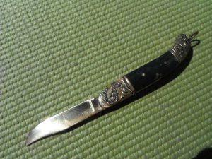 Vintage Ornate Gold Plated Folding Pocket Knife Horn Handles