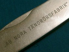 VINTAGE STAINLESS TRICK LOCK SWEDISH SPARK PLUG AD FOLDING POCKET  JACK PEN KNIFE KNIVES OLD