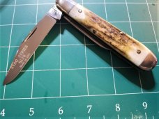 VINTAGE QUEEN USA 1983 6120 STAG SERIES LARGE TRAPPER POCKET KNIFE UNUSED