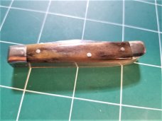 Bulldog Brand Knife  Giraffe Bone 