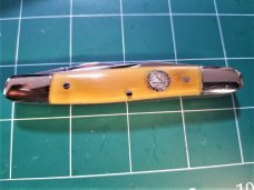 CANAL STREET MUSKRAT 2009 NKCA CLUB KNIFE 245 OF 485 BUTTERSCOTH SMOOTH HORN