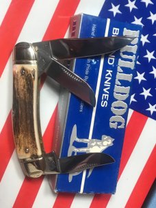 Vintage Bulldog Brand 3 Blade Kentucky Tobacco King Blade Etch w/ Great Deer Stag Handles