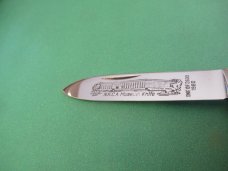 Kissing Crane  1980  Stag Humpback Whittler NKCA Museum Knife 