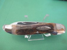 Kissing Crane  1980  Stag Humpback Whittler NKCA Museum Knife 