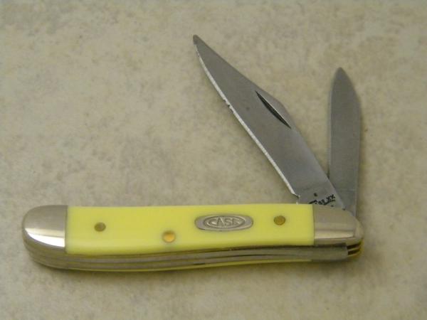 Case XX USA 2 Dot Yellow 3220 SS Peanut Knife Case XX USA 2 Dot Yellow 3220 SS Peanut Knife