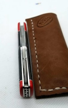 K'roo Custom Micarta Native Knife, NEW,W/ slip, 4" closed Red and black micarta with filework 