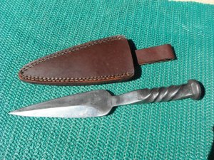 Solid Strong Hand Forged Custom Rail Road Spike Dagger / Fixed Blade knife. W/ Leather Sheath. 