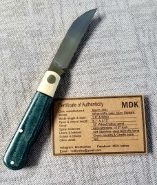 Michael du Pleesis EO Wharnie Knife,3.75" Teal Micarta, Giraffe bone and N690,coa slip new