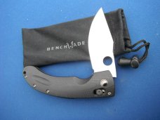 Discontinued  Benchmade Mini Onslaught plain edge folding knife Model # 746. With Box and paperwork