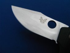 Discontinued  Benchmade Mini Onslaught plain edge folding knife Model # 746. With Box and paperwork