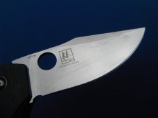 Discontinued  Benchmade Mini Onslaught plain edge folding knife Model # 746. With Box and paperwork