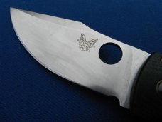 Discontinued  Benchmade Mini Onslaught plain edge folding knife Model # 746. With Box and paperwork