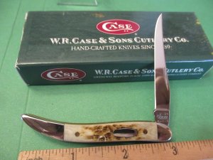 Case XX 2001 Autumn Bone Plain Shield , Tiny Texas Toothpick Pattern # 610096 SS