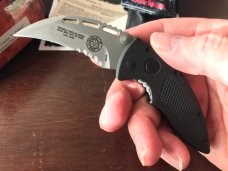 Masters Of Defense (MOD) Lady Hawk Automatic Knife with Box, Sheath & Papers 