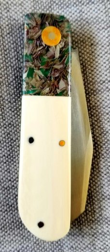 Vincenzo Balistreri Custom Red Arrow, 4" clsd Native pattern, elephant ivory scales with Liracarta