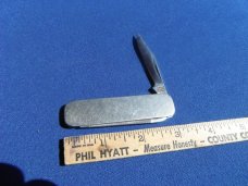 Vintage Western folding pocket knife.  Made in the USA!!!