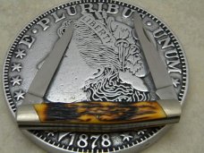 Camillus New York USA Delrin 19 Slant Bolsters Muskrat Knife