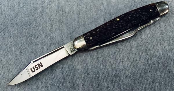 Kutmaster Navy – Bone Handle Stockman