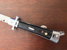 Vintage 1960's Bargeon Stiletto With Bail, 8 1/2 Inch, Red Dot Safety, Used  