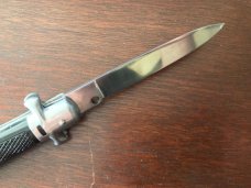 Vintage 1960's Bargeon Stiletto With Bail, 8 1/2 Inch, Red Dot Safety, Used  