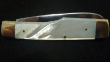 Fight&#39;n Rooster Gunstock Pearl  1979