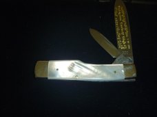 Fight&#39;n Rooster Gunstock Pearl  1979