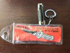 Miniature Switchblade Pen Keychain, Cactus Bolsters, Marked Hong Kong, Original Packaging, Unused  