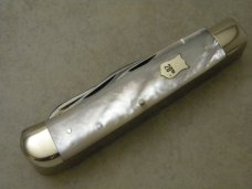 Bulldog Brand Solingen Germany Genuine Pearl 20 Year Anniversary 5 Blade Trapper Knife in Box c.1998