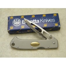 Beretta Japan Airlight K-AIRS-2 AS Serrated Lockback Knife in Box