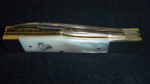 Fight&#39;n Rooster Mother of Pearl Gunstock 1981