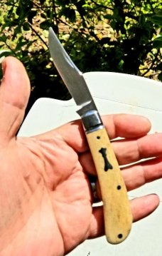 Bobby Toole Custom Mammoth Bone Trapper Knife, New, CPM-154 ,3 7/8" closed ,Ringed Steel Bolsters 
