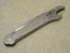 Friedr. Olbertz Solingen Germany "Beck's Beer" Metal Can Opener Knife