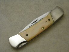 Clark Cut (Parker) Salem, IND Persimmon Festival Bone Lockback Knife New in Pouch 
